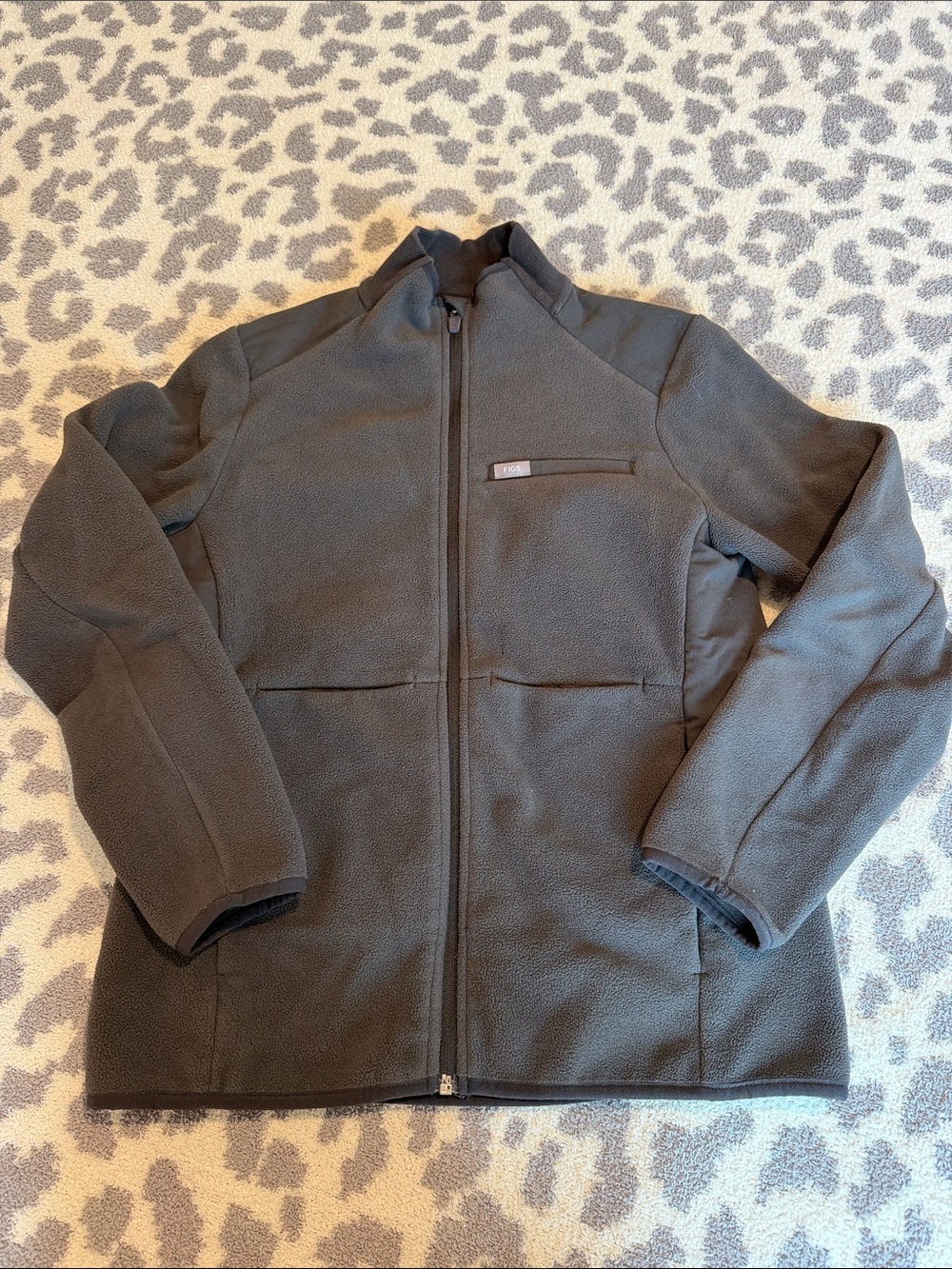 Figs Men's Full-Zip Charcoal Gray Fleece Jacket